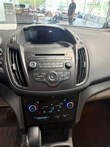 2018 Ford Escape SE - Photo 10 - Newark, IL 60541