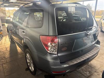 2011 Subaru Forester 2.5X Premium - Photo 4 - Newark, IL 60541