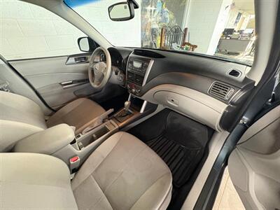 2011 Subaru Forester 2.5X Premium - Photo 5 - Newark, IL 60541
