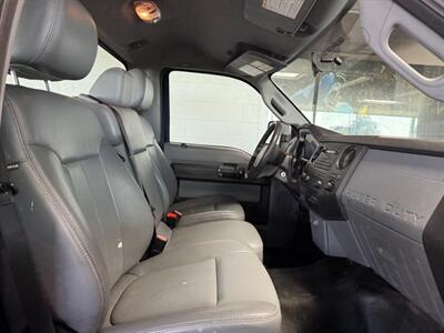 2011 Ford F-250 XL   - Photo 5 - Newark, IL 60541