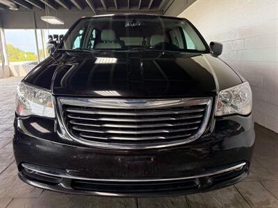 2012 Chrysler Town & Country Touring   - Photo 2 - Newark, IL 60541
