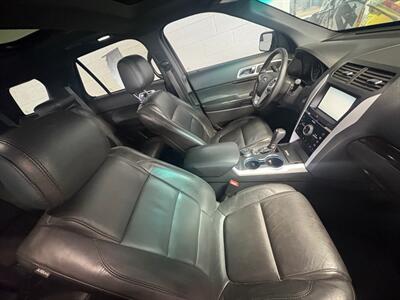 2015 Ford Explorer Limited   - Photo 6 - Newark, IL 60541