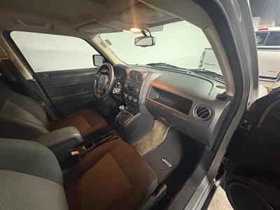 2016 Jeep Patriot Sport   - Photo 8 - Newark, IL 60541