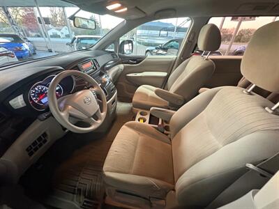 2013 Nissan Quest 3.5 S   - Photo 10 - Newark, IL 60541