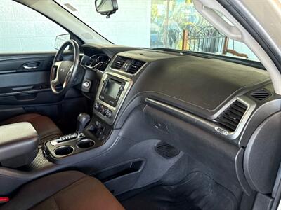 2015 GMC Acadia SLE-1   - Photo 5 - Newark, IL 60541