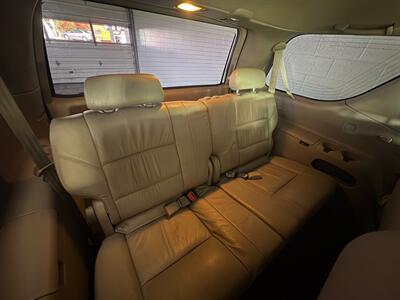 2005 Toyota Sequoia Limited   - Photo 7 - Newark, IL 60541