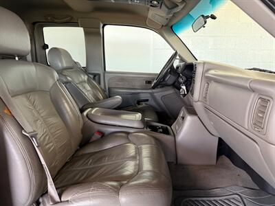 2001 Chevrolet Silverado 1500 - Photo 10 - Newark, IL 60541