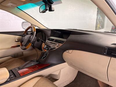 2010 Lexus RX   - Photo 9 - Newark, IL 60541
