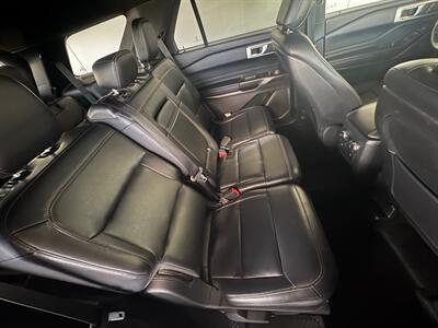 2020 Ford Explorer XLT   - Photo 7 - Newark, IL 60541