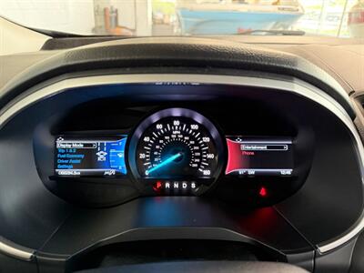 2019 Ford Edge SEL   - Photo 11 - Newark, IL 60541
