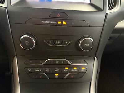 2019 Ford Edge SEL   - Photo 13 - Newark, IL 60541
