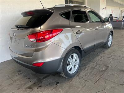 2013 Hyundai TUCSON Limited   - Photo 2 - Newark, IL 60541