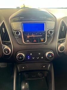 2013 Hyundai TUCSON Limited   - Photo 8 - Newark, IL 60541