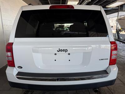 2012 Jeep Patriot Limited - Photo 4 - Newark, IL 60541