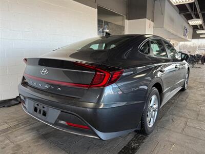 2021 Hyundai SONATA SE - Photo 4 - Newark, IL 60541