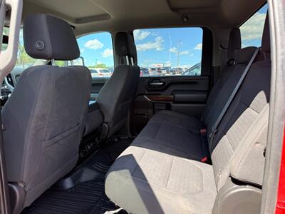 2021 GMC Sierra 3500 SLE - Photo 10 - Newark, IL 60541
