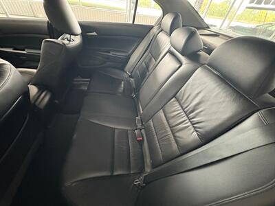 2011 Honda Accord SE   - Photo 7 - Newark, IL 60541
