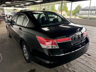 2011 Honda Accord SE   - Photo 4 - Newark, IL 60541
