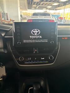 2020 Toyota Corolla LE   - Photo 8 - Newark, IL 60541