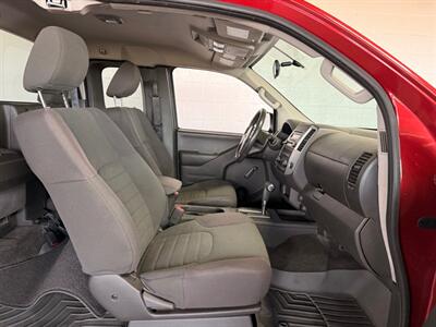 2016 Nissan Frontier S   - Photo 7 - Newark, IL 60541