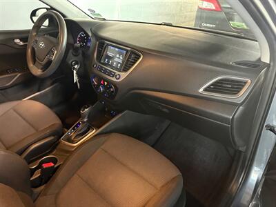 2019 Hyundai ACCENT SE   - Photo 5 - Newark, IL 60541