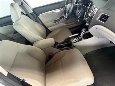 2013 Honda Civic EX w/Navi   - Photo 7 - Newark, IL 60541