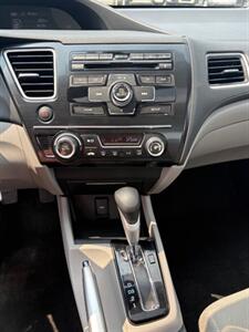2013 Honda Civic EX w/Navi   - Photo 11 - Newark, IL 60541