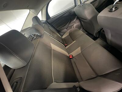 2012 Ford Focus S - Photo 7 - Newark, IL 60541