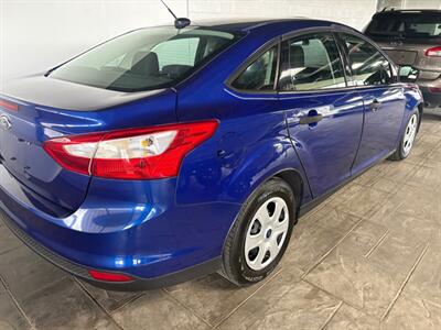 2012 Ford Focus S - Photo 2 - Newark, IL 60541