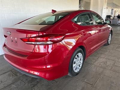 2017 Hyundai ELANTRA SE   - Photo 2 - Newark, IL 60541