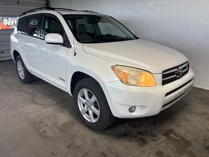 2006 Toyota RAV4 Limited - Photo 1 - Newark, IL 60541