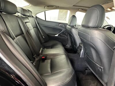 2010 Lexus IS   - Photo 12 - Newark, IL 60541