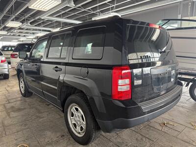 2014 Jeep Patriot Sport - Photo 4 - Newark, IL 60541