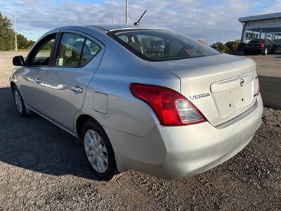 2012 Nissan Versa 1.6 SV   - Photo 3 - Newark, IL 60541