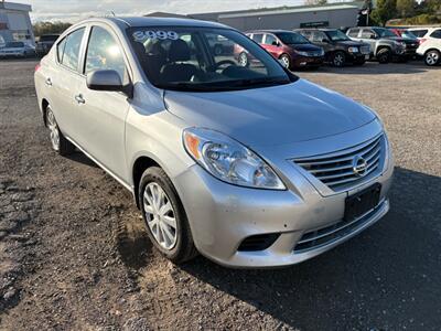 2012 Nissan Versa 1.6 SV   - Photo 1 - Newark, IL 60541