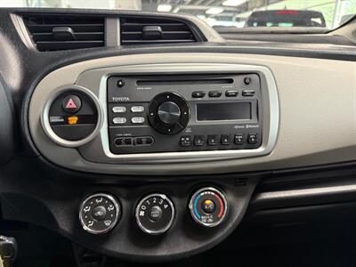 2012 Toyota Yaris 5-Door L   - Photo 12 - Newark, IL 60541