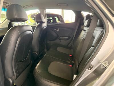 2012 Hyundai TUCSON GLS   - Photo 10 - Newark, IL 60541