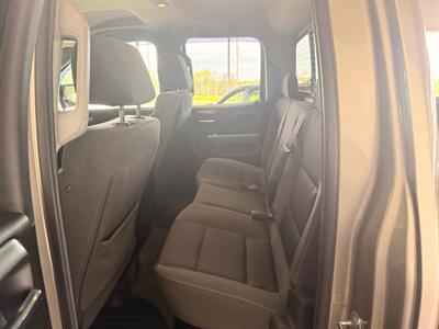 2017 GMC Sierra 1500 SLE   - Photo 13 - Newark, IL 60541