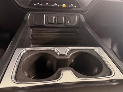 2017 GMC Sierra 1500 SLE   - Photo 16 - Newark, IL 60541