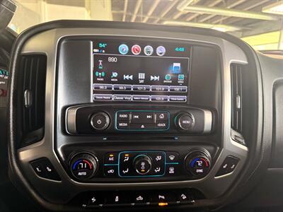 2017 GMC Sierra 1500 SLE   - Photo 14 - Newark, IL 60541