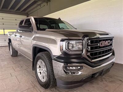 2017 GMC Sierra 1500 SLE   - Photo 1 - Newark, IL 60541