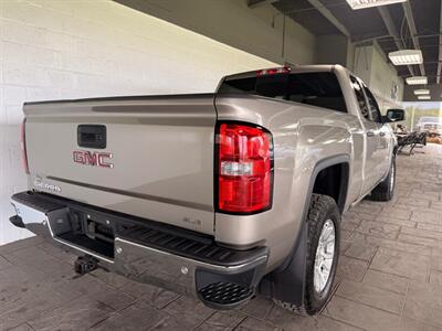 2017 GMC Sierra 1500 SLE   - Photo 5 - Newark, IL 60541