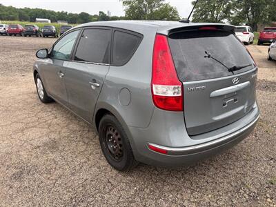 2010 Hyundai ELANTRA Touring GL - Photo 4 - Newark, IL 60541
