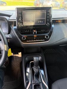 2020 Toyota Corolla LE   - Photo 8 - Newark, IL 60541