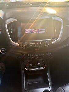 2018 GMC Terrain SLT   - Photo 10 - Newark, IL 60541