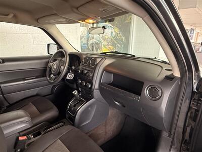 2014 Jeep Patriot Sport   - Photo 9 - Newark, IL 60541