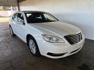 2011 Chrysler 200 LX   - Photo 1 - Newark, IL 60541