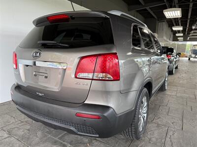 2011 Kia Sorento EX   - Photo 5 - Newark, IL 60541