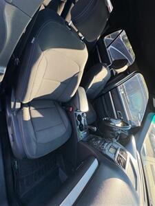 2017 Ford Explorer XLT   - Photo 6 - Newark, IL 60541