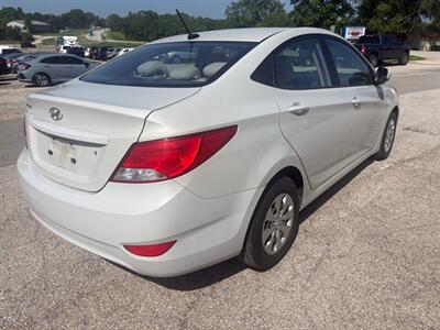 2016 Hyundai ACCENT SE   - Photo 3 - Newark, IL 60541